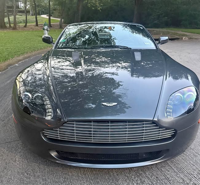 2008 Aston Martin Vantage - Roadster Coupe 2D