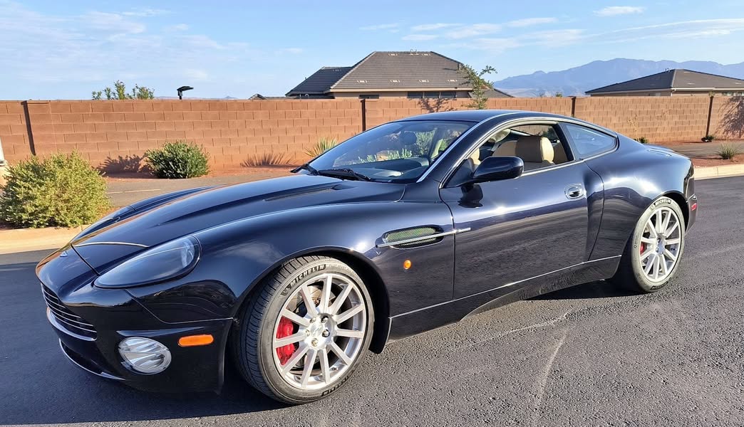 2005 Aston Martin Vanquish S