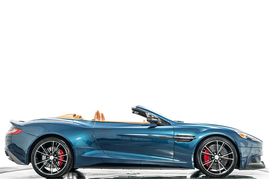 2016 Aston Martin Vanquish Volante -Low Miles, Amazing Color Combination \ud83d\udd25