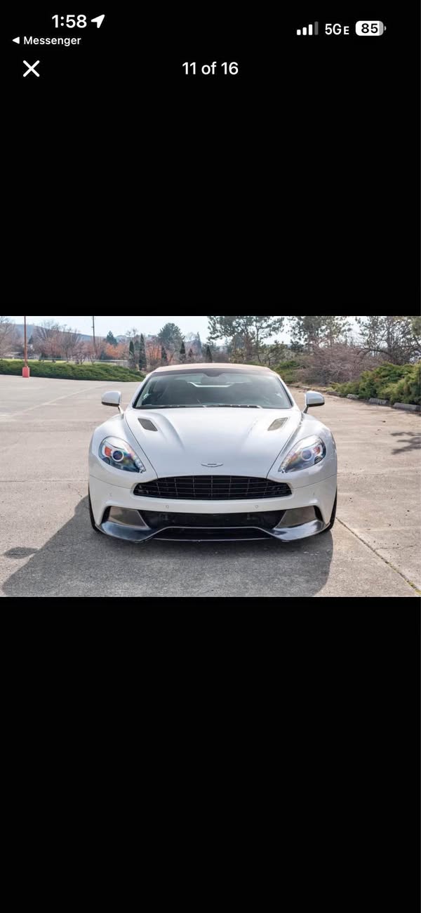 2016 Aston Martin Vanquish - Volante