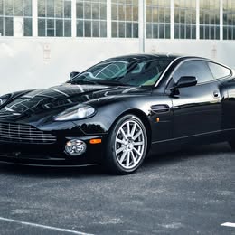 2005 Aston Martin v12 vanquish s