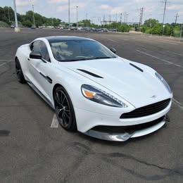 2014 Aston Martin Vanquish