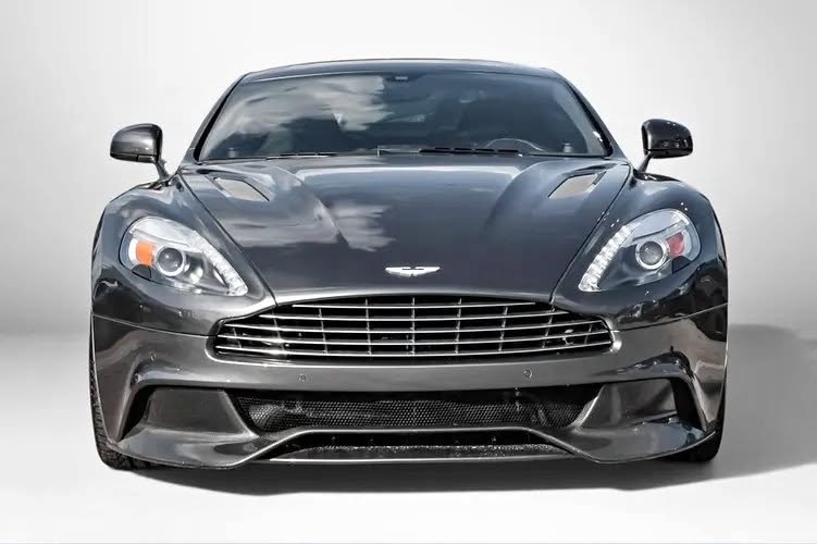 2016 Aston Martin vanquish v12