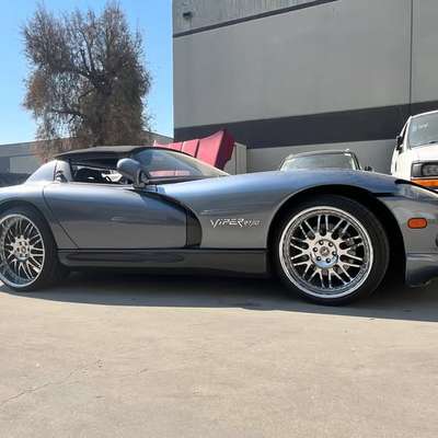 2001 Dodge Viper RT\/10 Roadster 2D