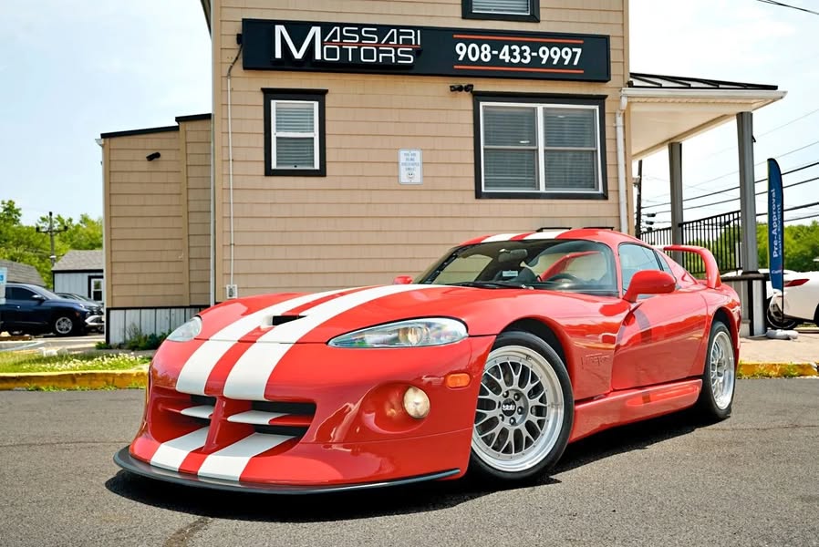 2002 Dodge Viper
