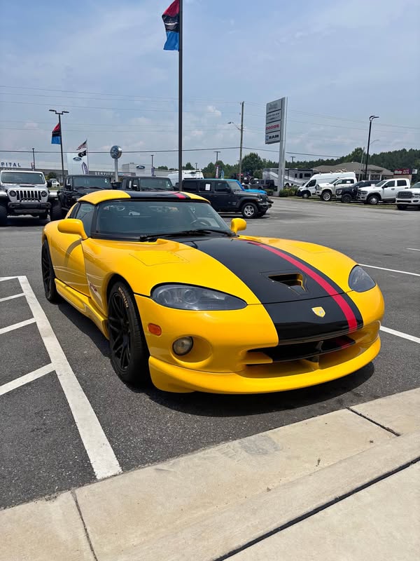 2002 Dodge Viper - RT\/10 Roadster 2D