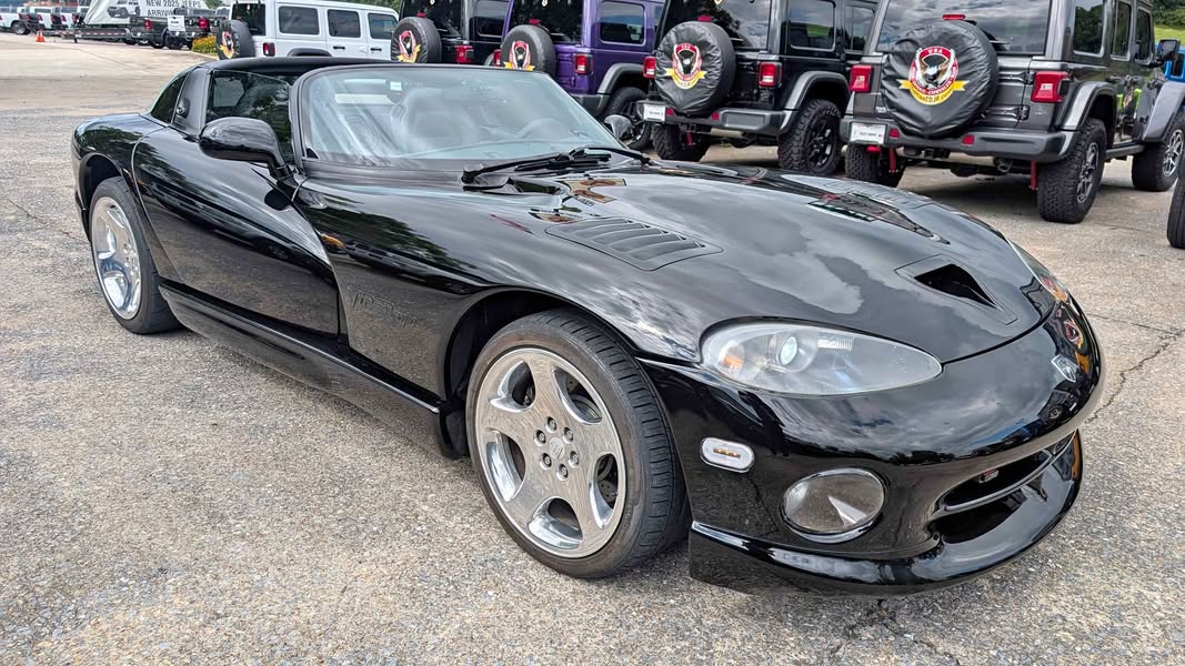 2000 Dodge Viper - RT\/10 Roadster 2D