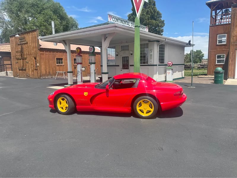 1996 Dodge Viper - RT\/10 Roadster 2D