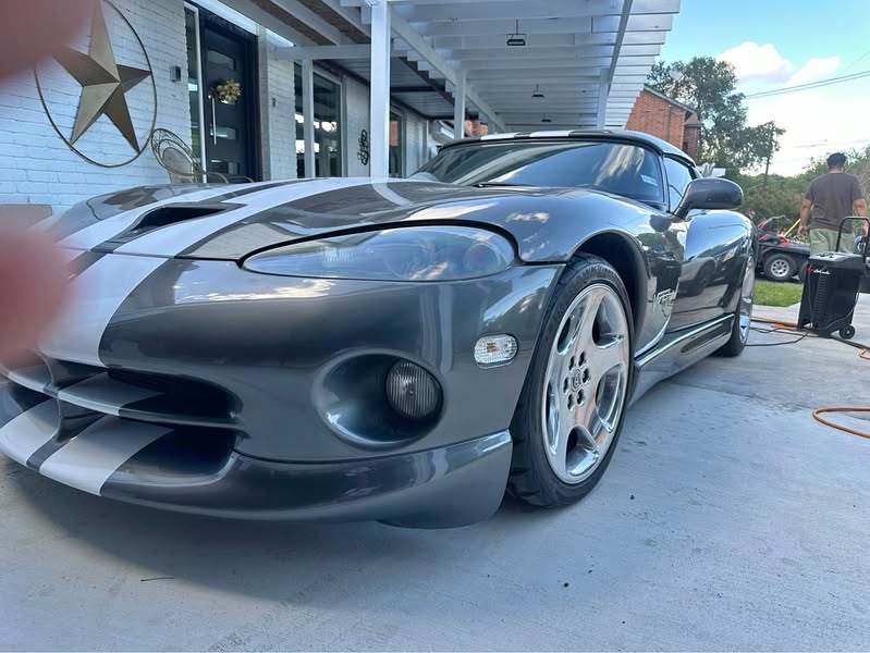 2002 Dodge Viper - RT\/10 Roadster 2D