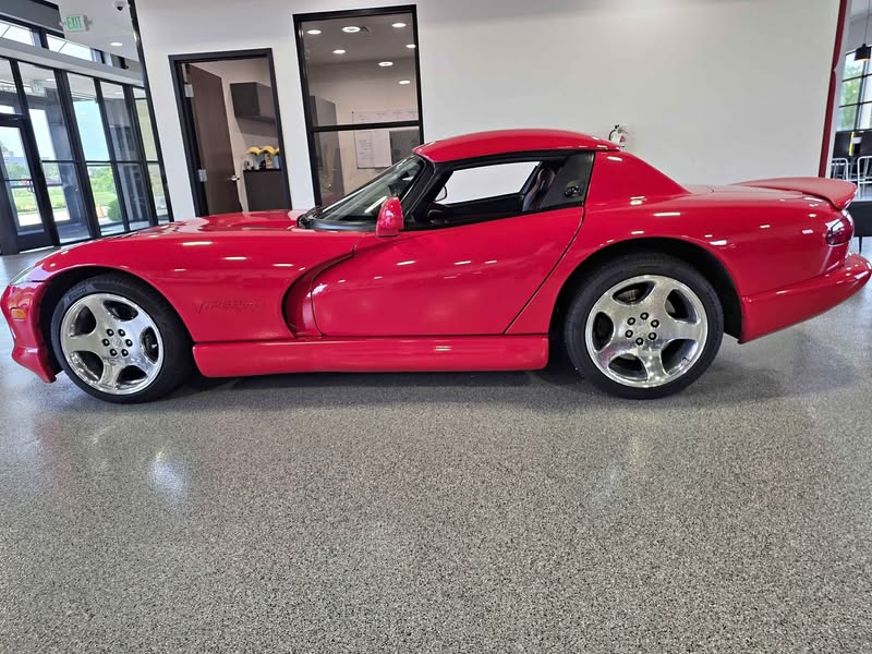 2001 Dodge Viper - RT\/10 Roadster 2D