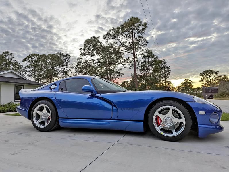 1996 Dodge Viper - GTS Coupe 2D