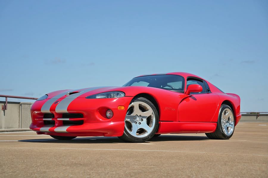 2002 Dodge Viper GTS