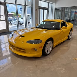 2001 Dodge viper gts