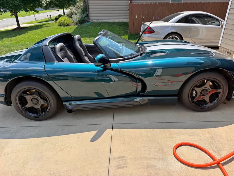 1994 Dodge Viper - RT\/10 Roadster 2D