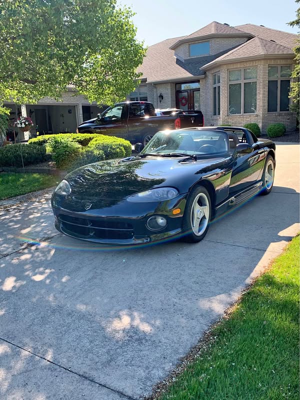 1995 Dodge Viper - RT\/10 Roadster 2D