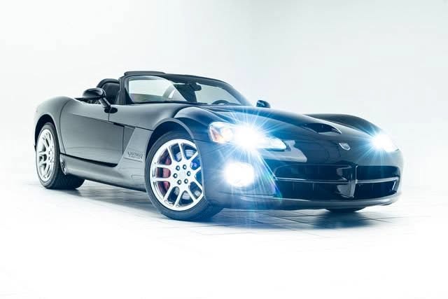 2004 Dodge Viper SRT10