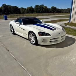 2005 Dodge Viper