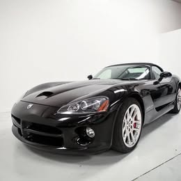 2004 Dodge Viper