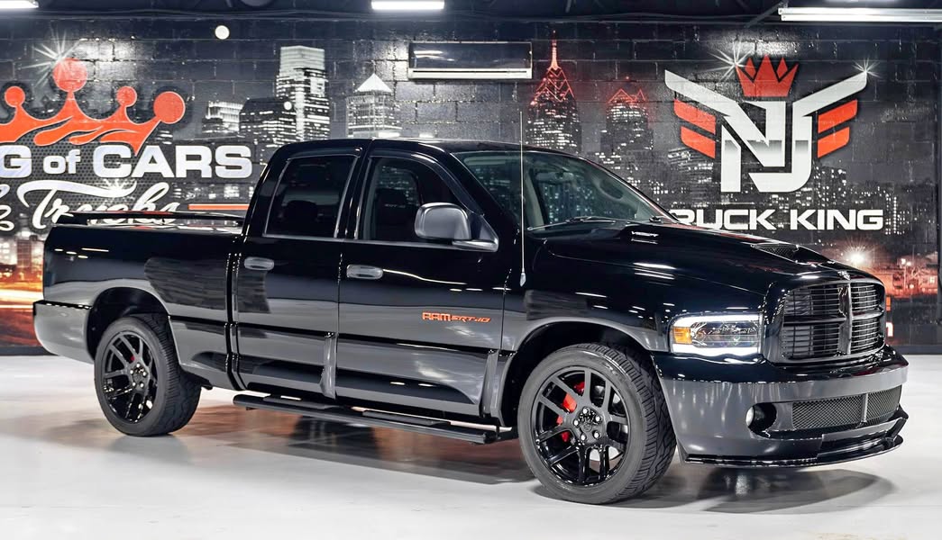2005 Dodge SRT-10 Ram  - Viper Truck