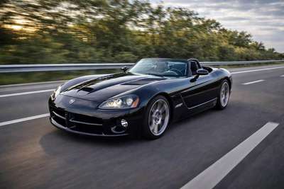 2004 Dodge Viper - Twin turbo