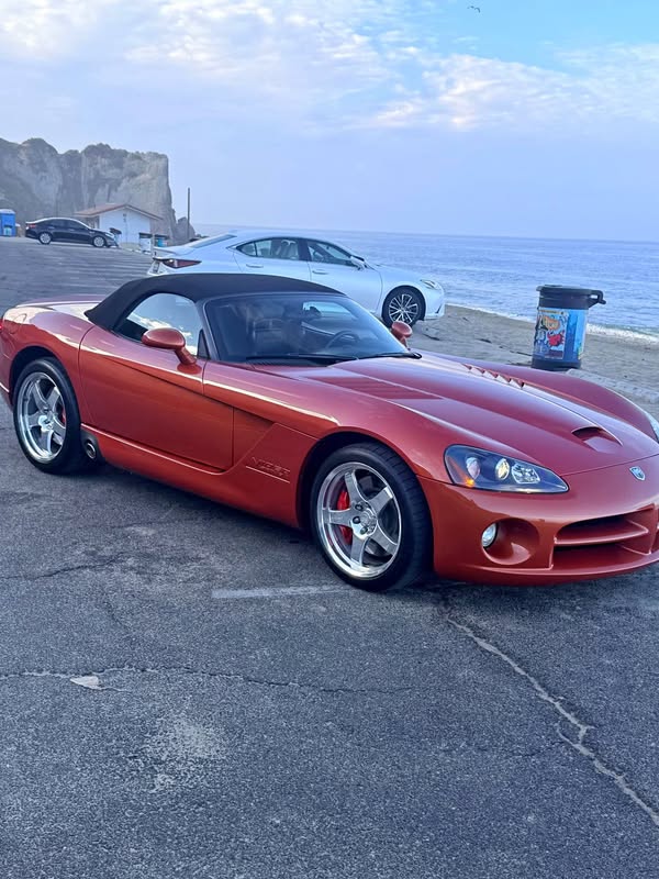2005 Dodge Viper - SRT10 Convertible 2D