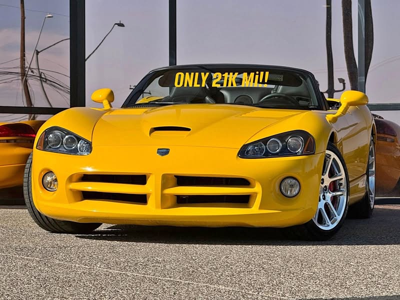 2005 Dodge Viper