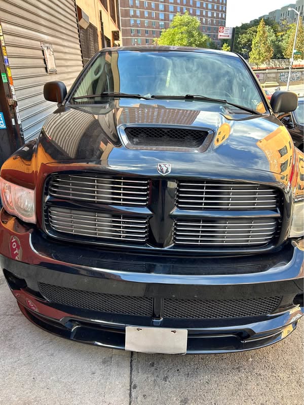 2005 Dodge 2005 DODGE The Dodge Ram SRT-10 the Viper engine\u2014