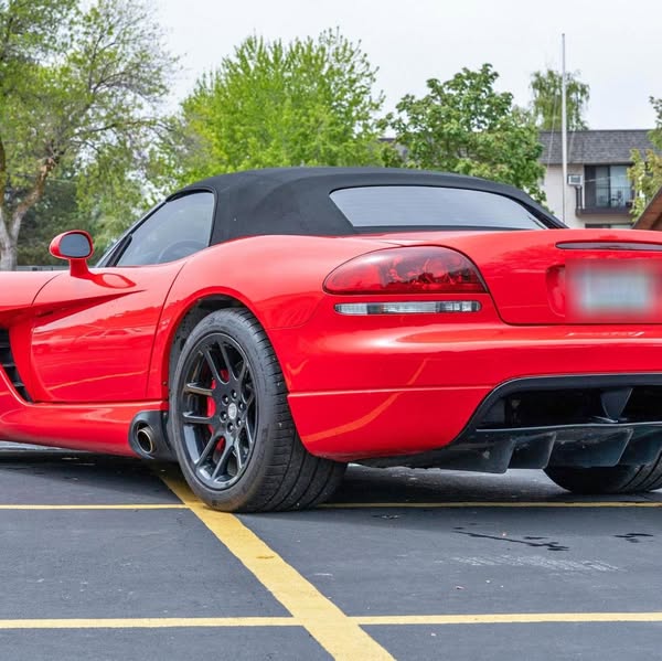 2005 Dodge viper