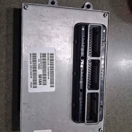 Pcm computer for a 2003 dodge viper