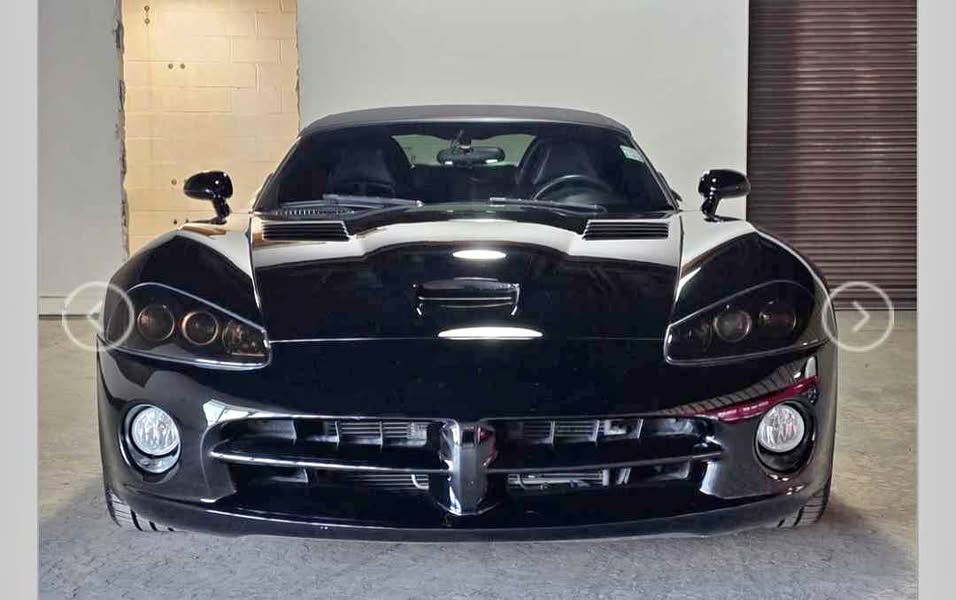2004 Dodge Viper - SRT10 Convertible 2D
