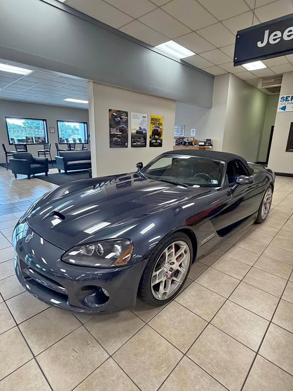 2006 Dodge Viper - SRT10 Coupe 2D