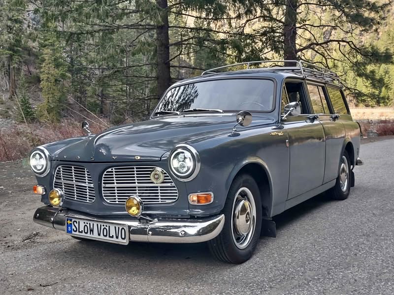 1966 Volvo 122s - Amazon