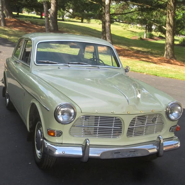 1966 Volvo 122S - Amazon