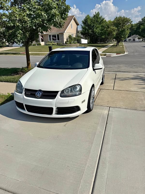 2008 Volkswagen Golf R32