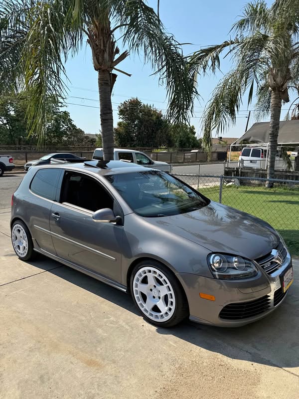 2008 Volkswagen R32 - Hatchback 2D