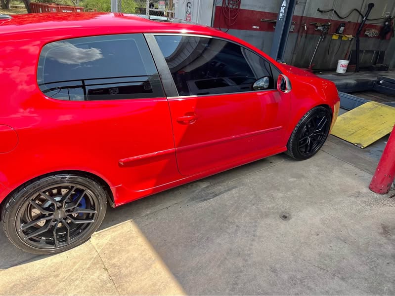 2008 Volkswagen R32 - Hatchback 2D