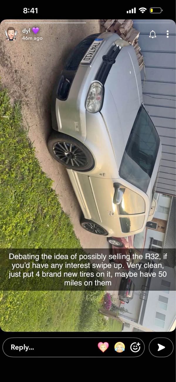 2004 Volkswagen R32 - Hatchback 2D