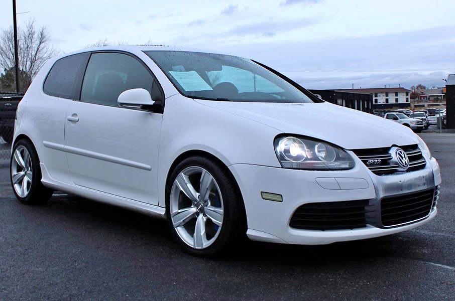 2008 Volkswagen R32 - Hatchback 2D