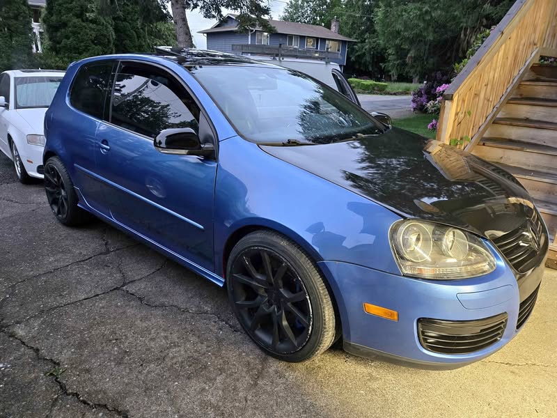 2008 Volkswagen R32 - Hatchback 2D