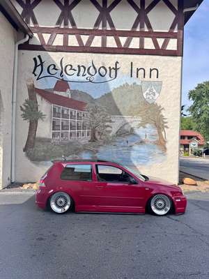 2004 Volkswagen R32 - Hatchback 2D