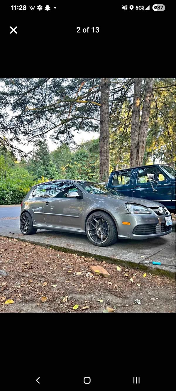 2008 Volkswagen R32 - Hatchback 2D