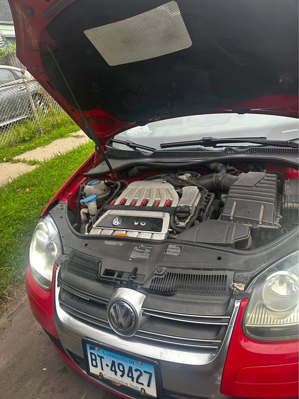 2008 Volkswagen R32 - Hatchback 2D
