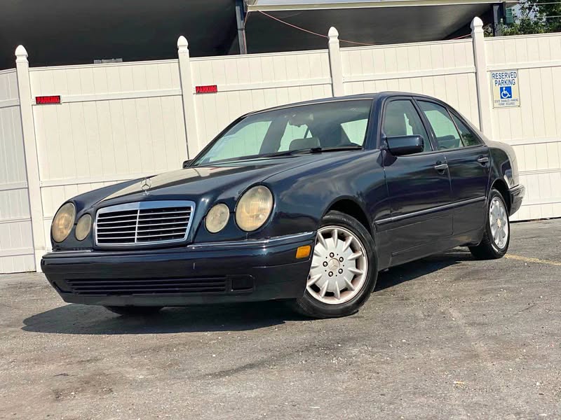 1996 Mercedes-Benz E-Class - E 300D SEDAN 4D