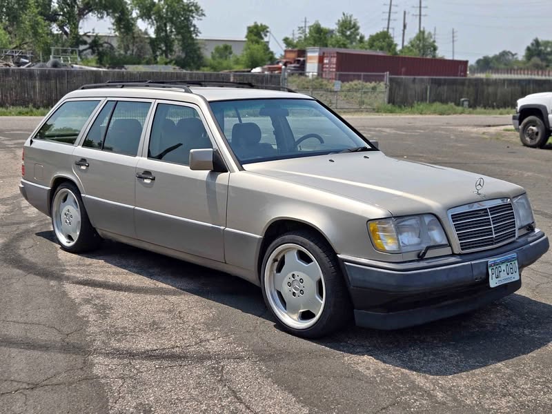 1995 Mercedes-Benz E-Class - E 320 Wagon 4D