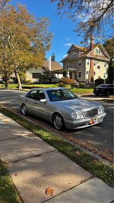1996 Mercedes-Benz E-Class - E 320 Sedan 4D