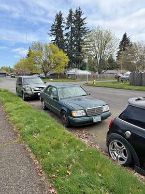 1995 Mercedes-Benz E-Class - E 320 Sedan 4D