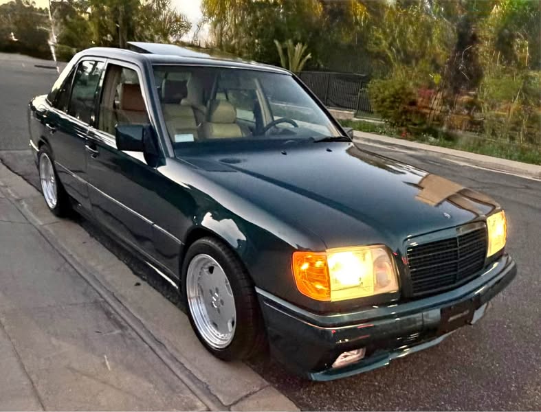 1995 Mercedes-Benz E-Class - E 320 Sedan 4D