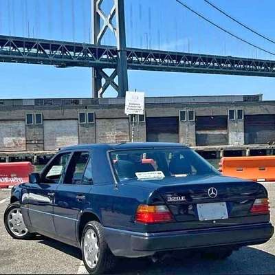 1992 Mercedes-Benz E-Class - E 300 Sedan 4D