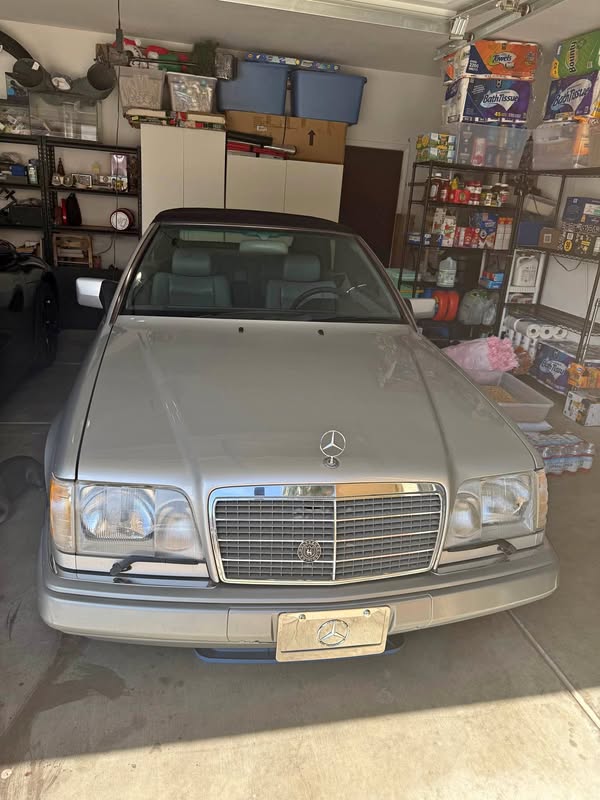 1994 Mercedes-Benz E-Class - E 320 Cabriolet 2D