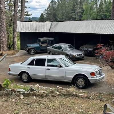 1989 Mercedes-Benz S-Class - S 420 Sedan 4D